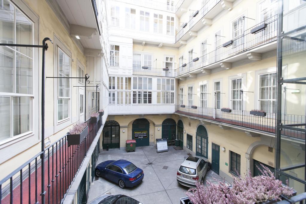 Heart Of Vienna Luxury Residence Exterior photo